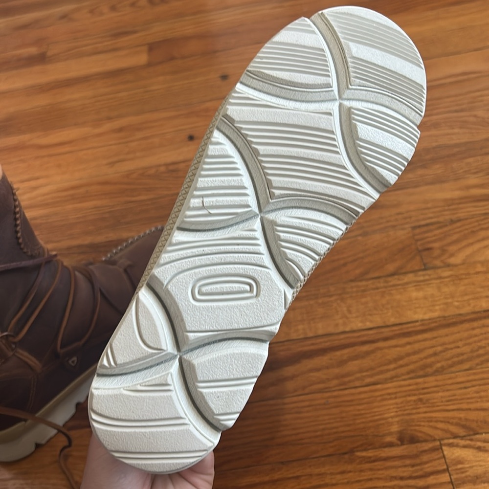 🆕Manitobah Mukluks Suede Boots - Picture 8 of 8